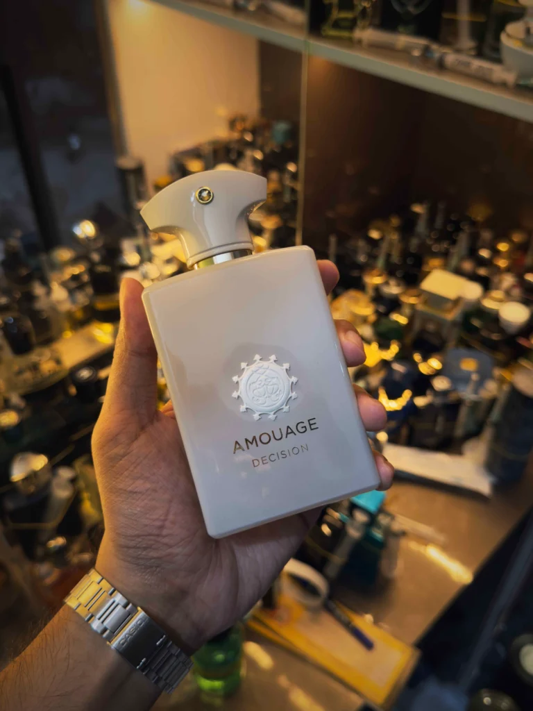 Decision Amouage